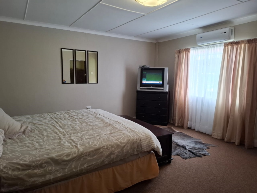 4 Bedroom Property for Sale in Barkly East Eastern Cape